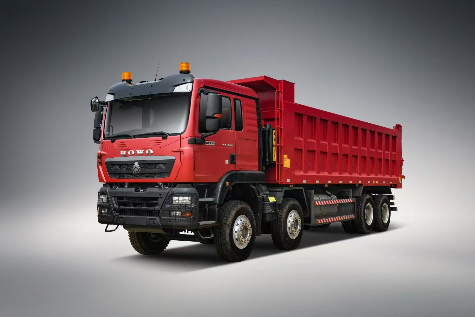 Camionul SinoTruk Howo Dump