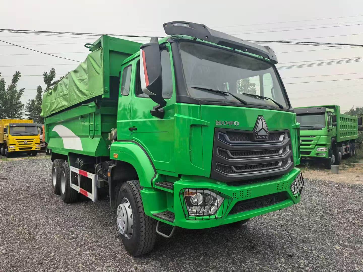 SINOTRUK HOWO Autobasculante